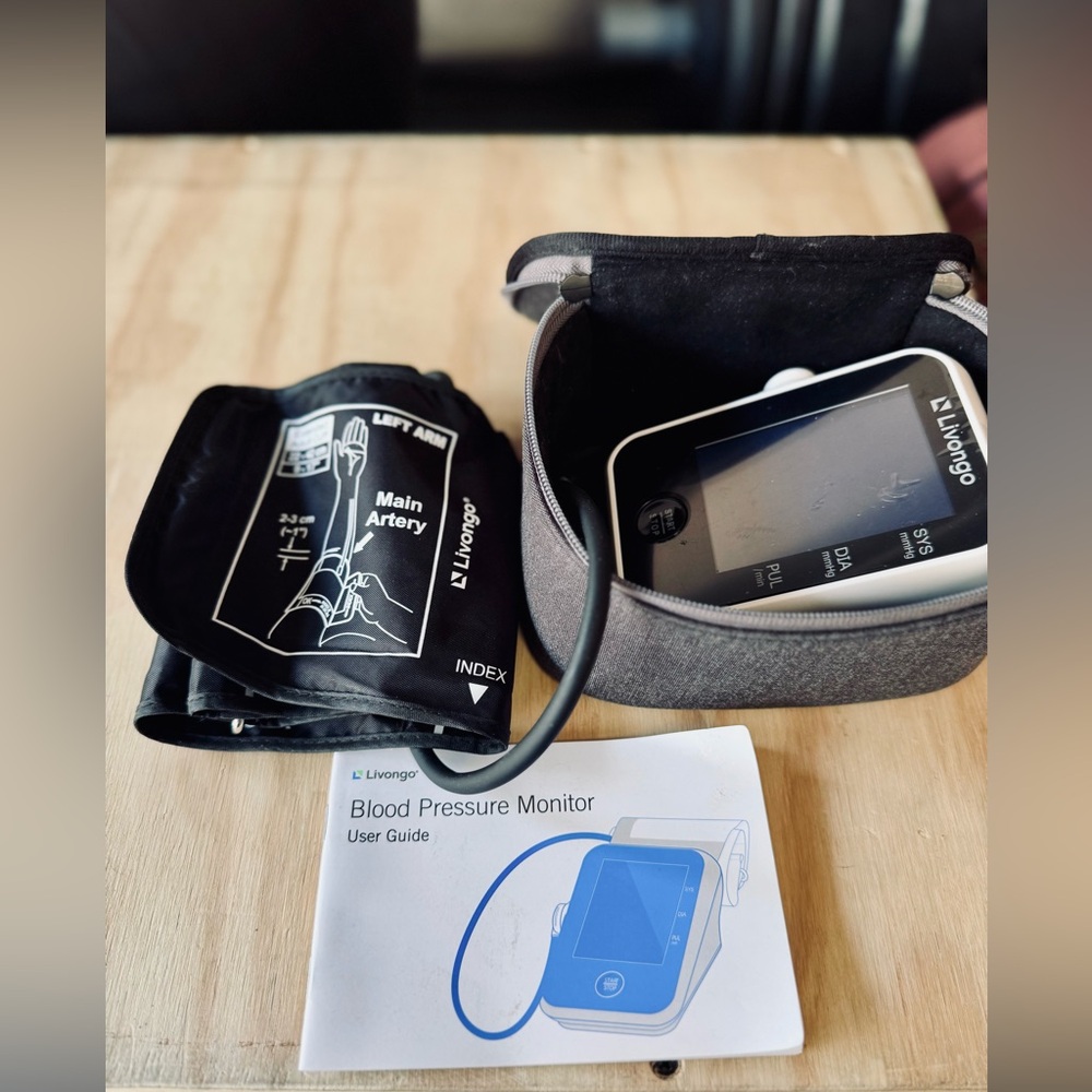 Livongo Blood Pressure Monitor. Digital display. Like New.